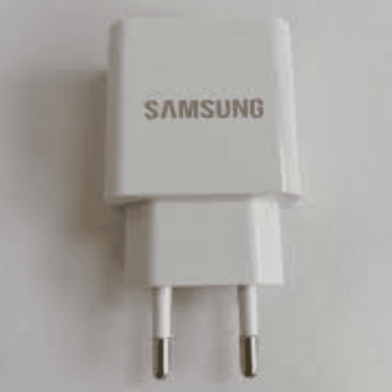 TRAVEL ADAPTER